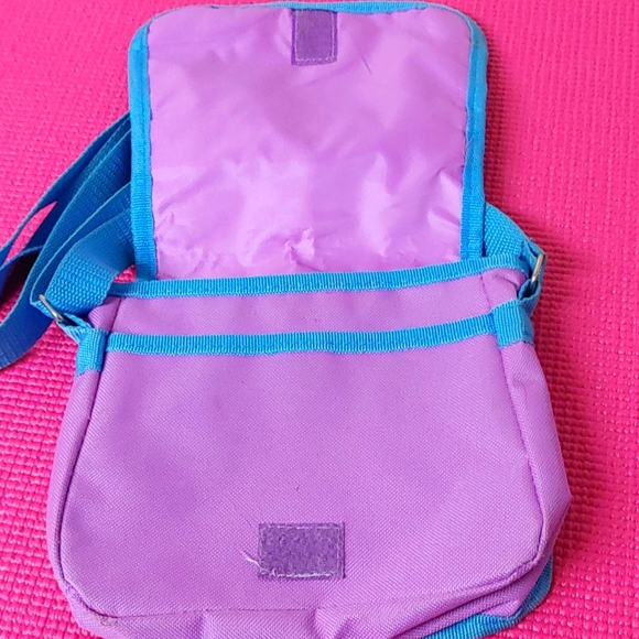 Disney Frozen Elsa Crossbody Puse - Picture 4 of 6